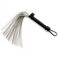 Серебристая многохвостая плетка Satin Flogger - 37,5 см. Арт: 17758